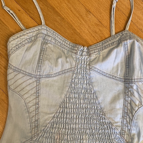 Light denim dress - Picture 3 of 5